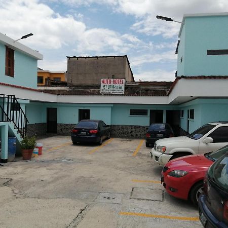 Autohotel El Milenio Guatemala City Kültér fotó